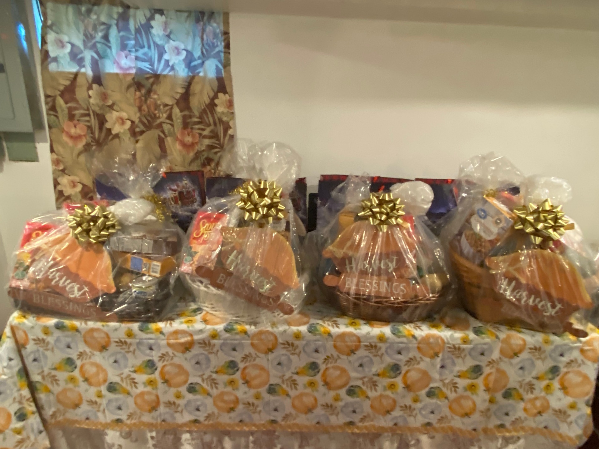 Thanksgiving Baskets for Young Adults & Families